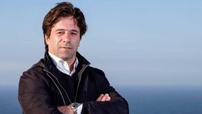 José Dominguez ofereceu-se para comandar o Peterborough