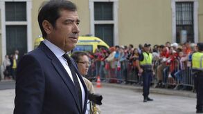 José Eduardo Moniz estranha poupanças dos adversários do Benfica