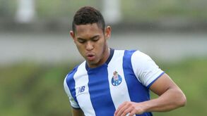 Ismael Díaz recebe prémio