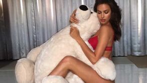 Irina não o larga