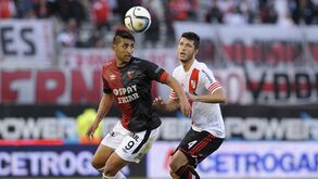 Alan Ruiz pediu a camisola 10