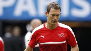 Lichtsteiner cobiçado em Inglaterra