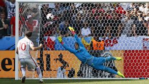 Suíça-Polónia, 1-1 (4-5 g.p.): Obra de arte só perde valor no fim