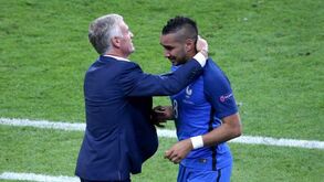 Títulos de Deschamps entusiasmam Payet