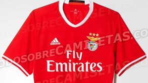 Novas camisolas do Benfica já circulam em Espanha