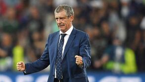 Fernando Santos: «Acho que só no dia 11 vou para Portugal»