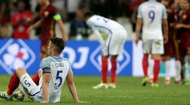 Maldição na estreia sem fim à vista para os ingleses