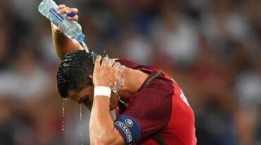 Final dos 90 minutos. Vamos ter prolongamento