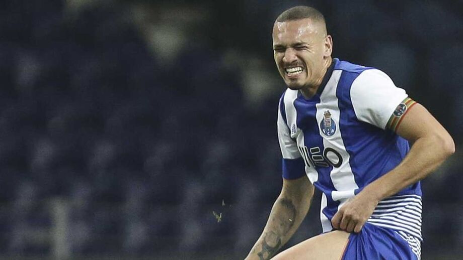 Maicon recordou, numa entrevista à 'ESPN Brasil', o FC Porto-Arouca onde cometeu um erro que ditou o golo da vitória forasteira e a consequente substituição