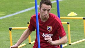 Simeone leva Jota à Austrália