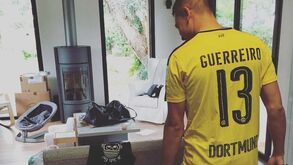 Raphaël Guerreiro já veste a nova camisola