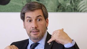 Bruno de Carvalho: «Fernando Santos fez bem em aproveitar meio-campo do Sporting»