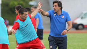 Santa Clara arrancou trabalhos com 24 jogadores