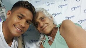 Teo Gutiérrez regressa à Colômbia devido à morte da avó