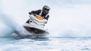 Alta velocidade em moto de água