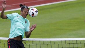 Treino aberto para celebrar a presença na final