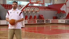 Carlos Seixas na equipa técnica do Benfica