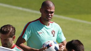 Pepe diz-se apto para a final