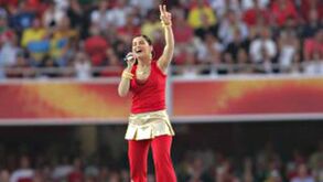 Nelly Furtado confessa 'pecado' de 2004
