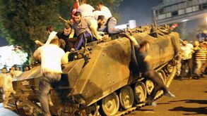 Tiago Pinto e a noite de terror na Turquia: «Lançámo-nos para o chão com o susto»