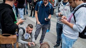 PSP dá dicas para caçar Pokémon em segurança