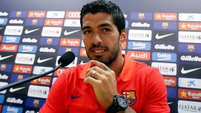 Luis Suárez aprova contratação de André Gomes