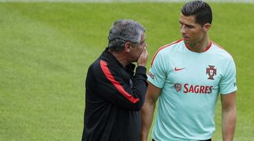 Fernando Santos: «Ronaldo? Um dia o ketchup vem de vez»