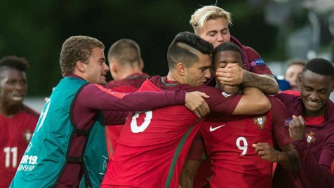 Portugal perde com Espanha no caminho para Europeu de sub-19 feminino -  Futebol Feminino - Jornal Record