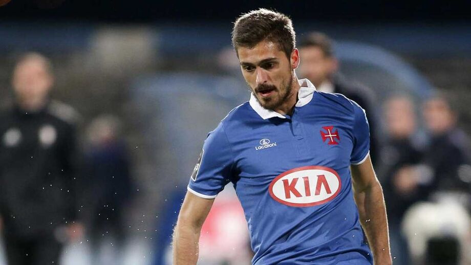 Filipe Ferreira assina por duas temporadas P. Ferreira Jornal Record