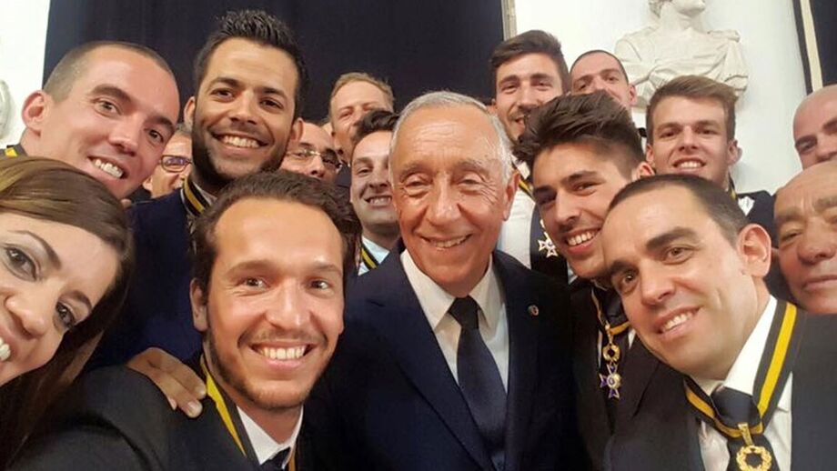 A selfie presidencial dos campeões da Europa de hóquei em patins