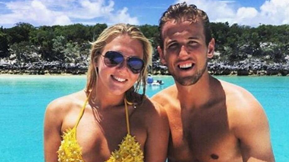 Harry Kane com a namorada e mãe da criança que vai nascer, Kate Goodland