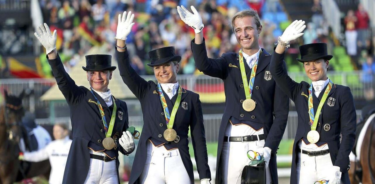 Sonke Rothenberger, Dorothee Schneider, Kristina Broring-Sprehe, Isabell Werth, Hipismo, Alemanha, Jogos Olímpicos