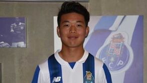 Dragões contratam médio chinês para os juniores