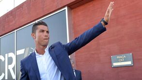 Cristiano Ronaldo ajuda financeiramente a Madeira