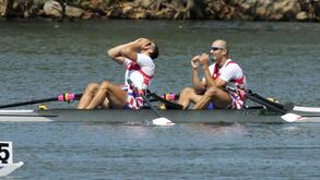 Dupla de irmãos croata conquista ouro em double scull
