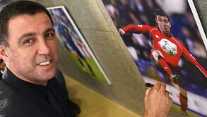 Turquia ordena detenção de Hakan Sukur