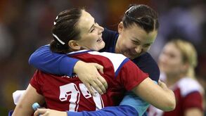 Rússia e França em inédita final feminina