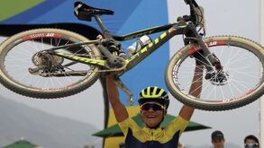 Jenny Rissveds sagra-se campeã olímpica de BTT
