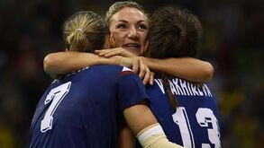 Rússia conquista título feminino