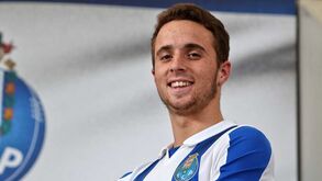 Oficial: Diogo Jota assina até final da época