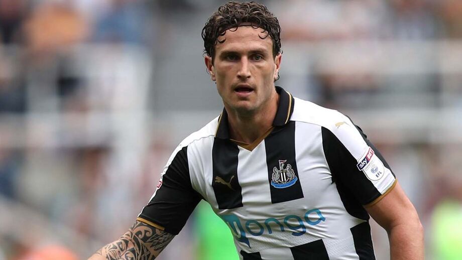 Daryl Janmaat, Newcastle United, Holanda
