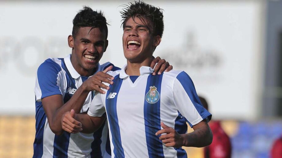 Porto B, Fede Varela, Galeno