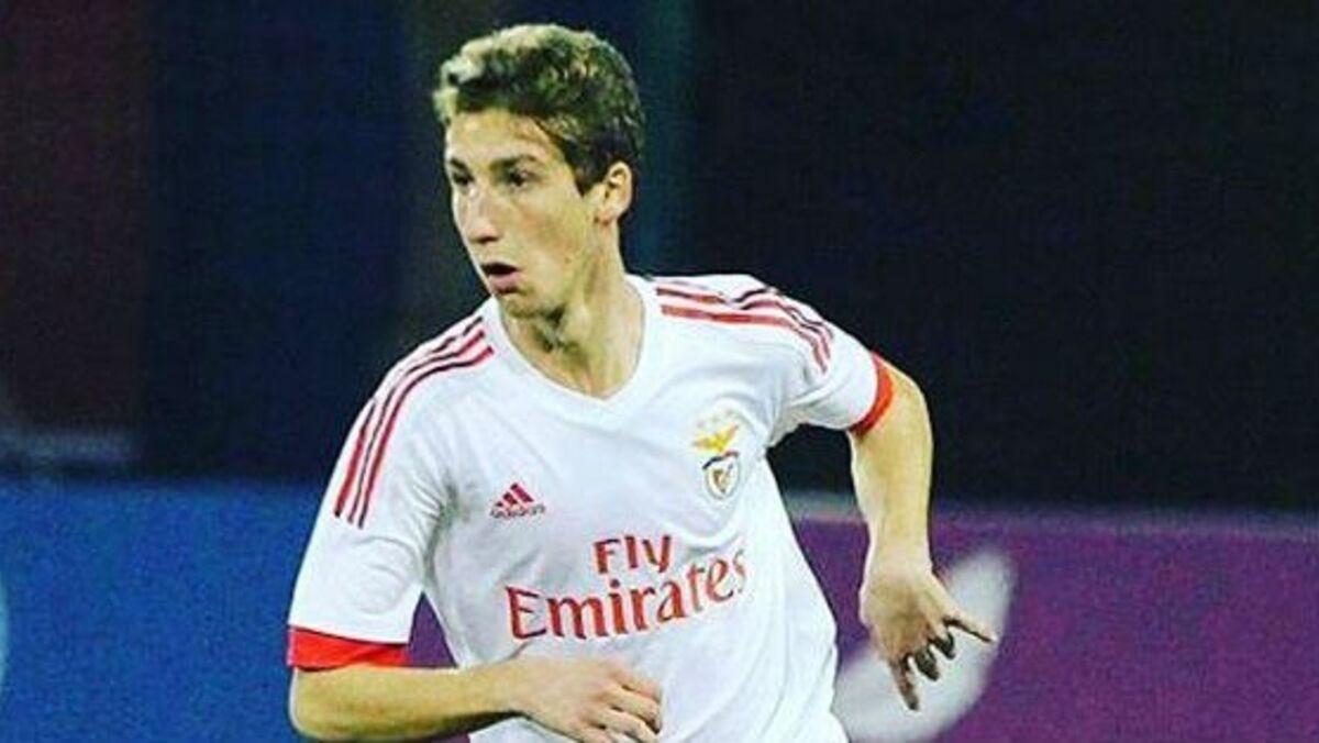 João Fonseca anuncia transferência do Benfica para o Inter - Juvenis