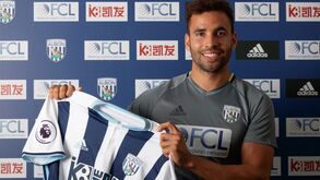 Robson-Kanu assina pelo West Bromwich Albion 
