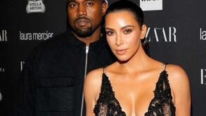 Acenderam-se as luzes e quem mais brilhou foi Kardashian