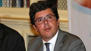 Governo promete ligação próxima a escolas e autarquias