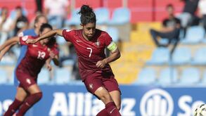 Cláudia Neto, Portugal, Futebol