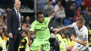 Real e Man. United atentos a Gelson