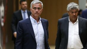 Lucescu: «Mourinho mais arrogante que Guardiola? É o oposto»