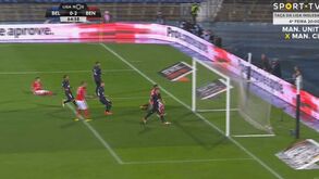 Guedes com toque precioso... e Grimaldo a fazer o resto